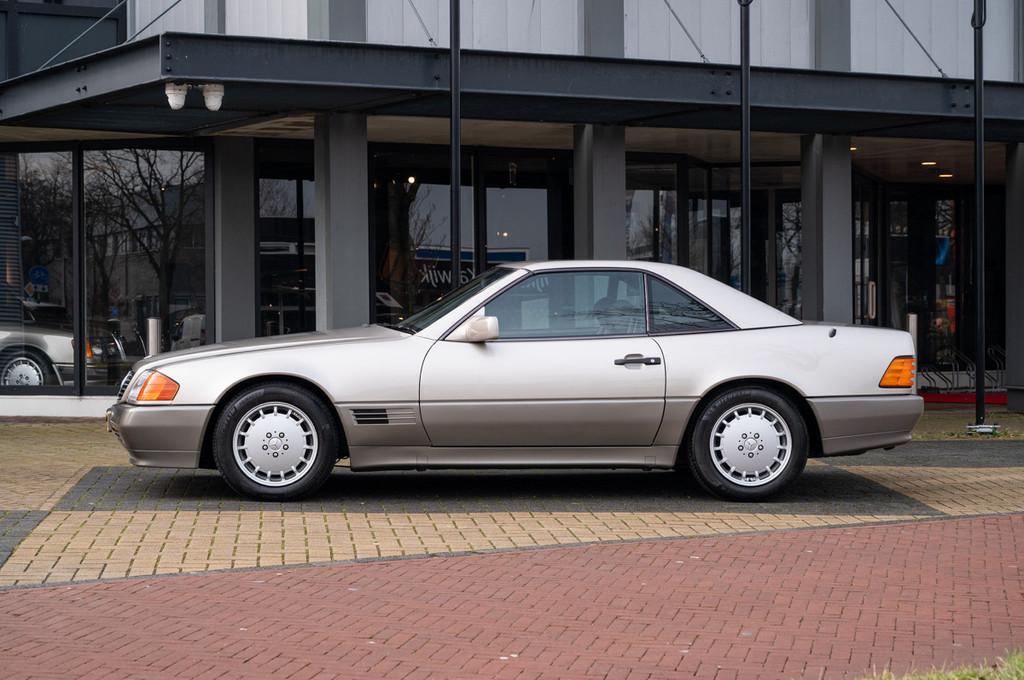 Mercedes-Benz SL-Klasse 300 SL-24 ( R129 ) (bj 1991), Auto's, Oldtimers, Automaat, Cabriolet, Zilver of Grijs, Achterwielaandrijving