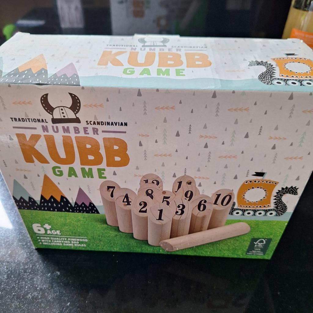 Kubb spel - Molka Traditioneel Scandinavisch nummer spel, Hobby en Vrije tijd, Vijf spelers of meer, Ophalen of Verzenden, Zo goed als nieuw