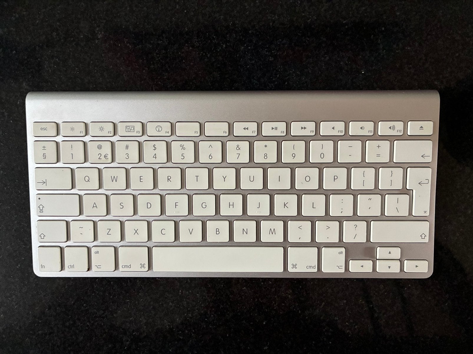 APPLE WIRELESS KEYBOARD, Ophalen, Qwerty, Zo goed als nieuw, Draadloos