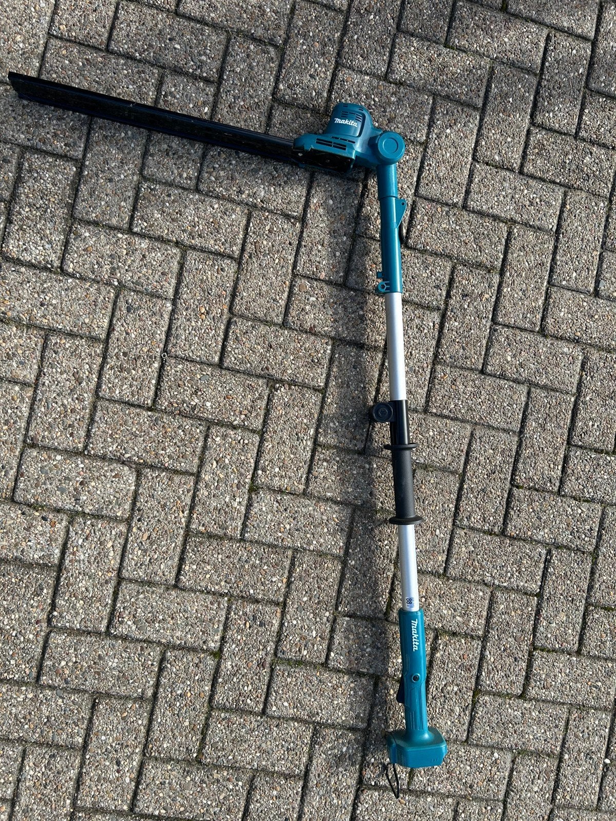 Makita Heggenschaar op steel (excl. accu), Tuin en Terras, Ophalen, Zo goed als nieuw, Accu, Makita
