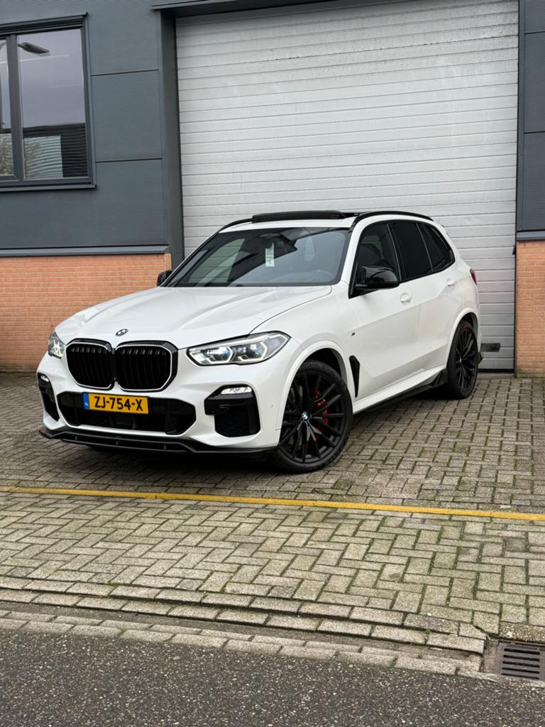 BMW X5 Xdrive40i 340pk Aut 2019 Wit, Auto's, BMW, Automaat, 138 €/maand, Vierwielaandrijving, Particulier
