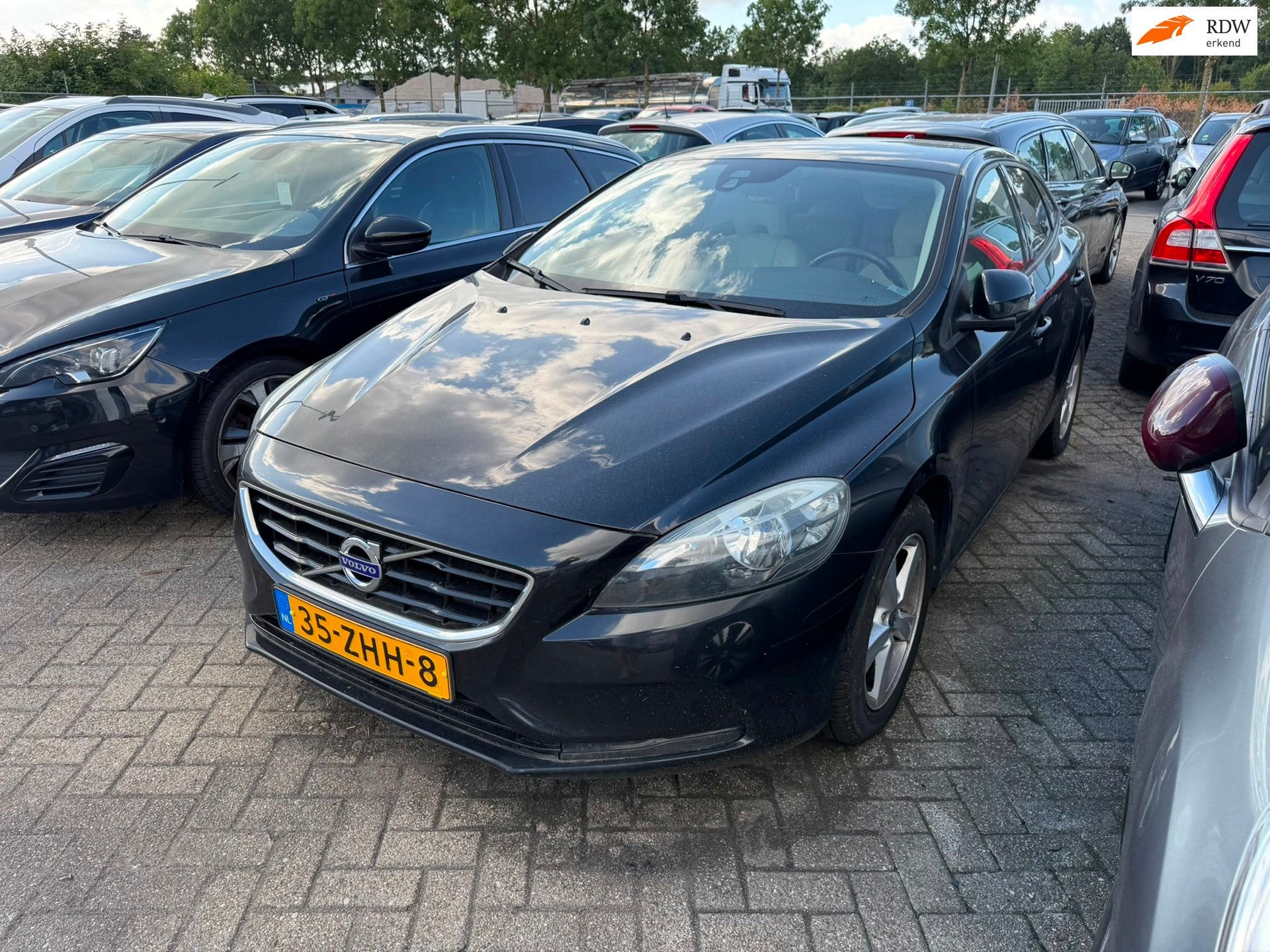 Volvo V40 1.6 T3 Kinetic, Voorwielaandrijving, Gebruikt, 4 cilinders, 150 pk