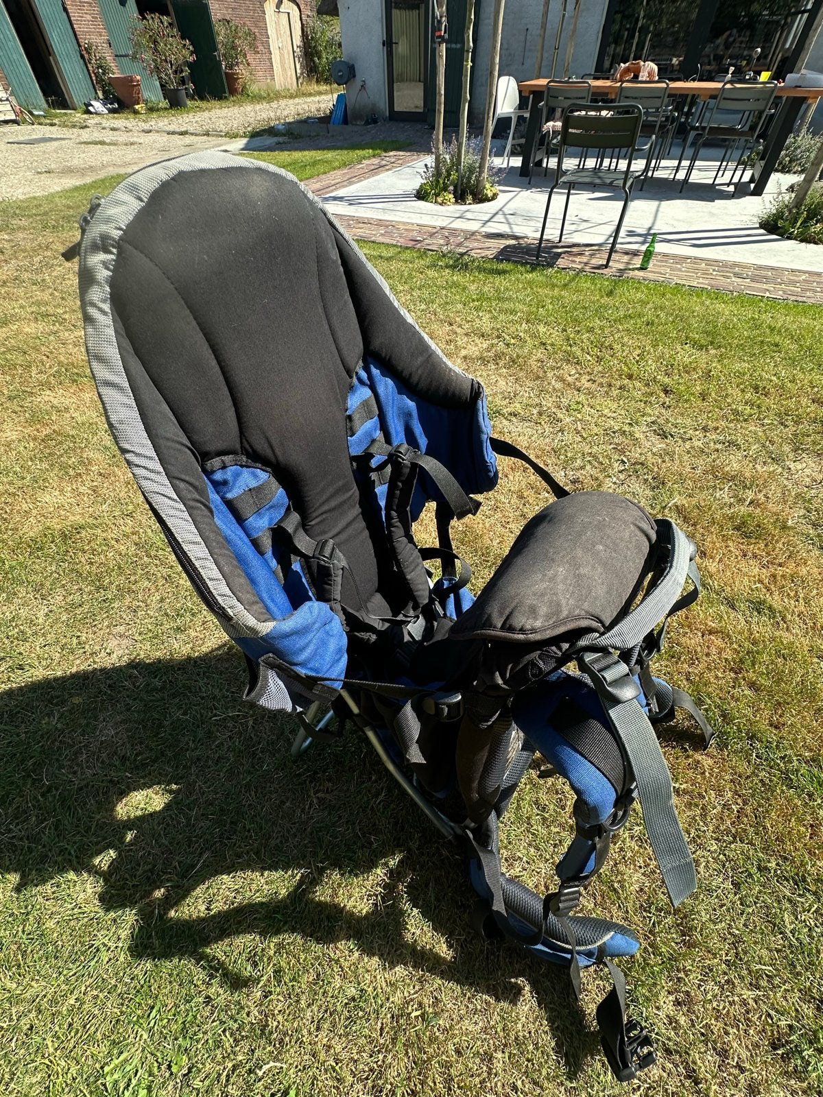 Deuter Kid Comfort III Draagzak - Ideaal voor wandelen, Gebruikt, Rug, Draagzak, Ophalen