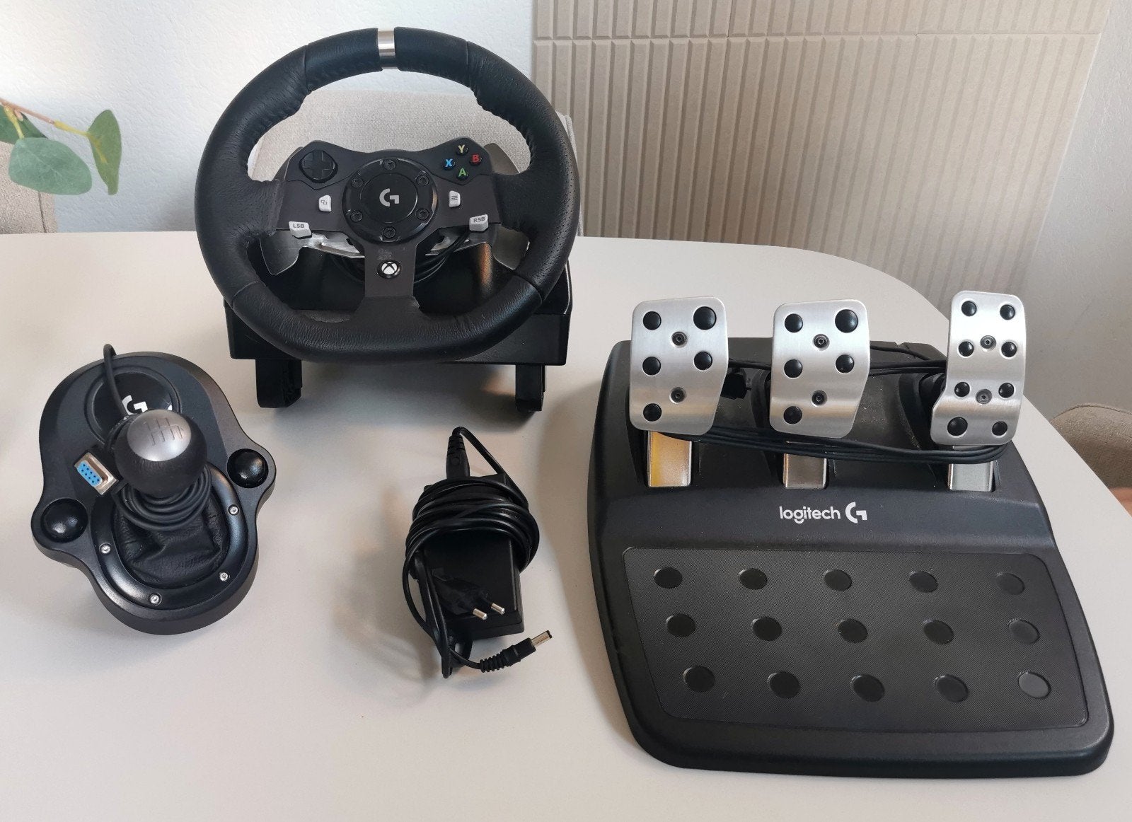race/game stuur, Spelcomputers en Games, Spelcomputers | Xbox | Accessoires, Ophalen, Zo goed als nieuw, Stuurtje of Sportattribuut