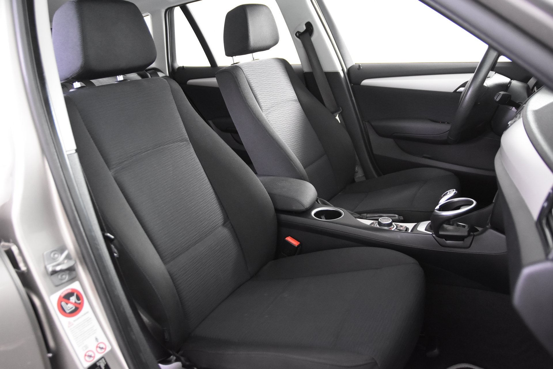 BMW X1 sDrive20i *Navigatie*PDC*Trekhaak*, 4 cilinders, Origineel Nederlands, 184 pk, SUV of Terreinwagen