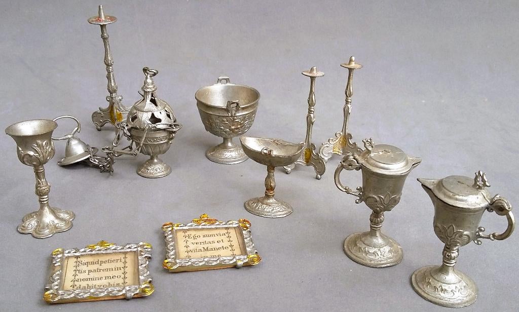 Om 1900 MINIATUUR MINI Tin Les Speel Items Katholieke Kerk, Ophalen of Verzenden