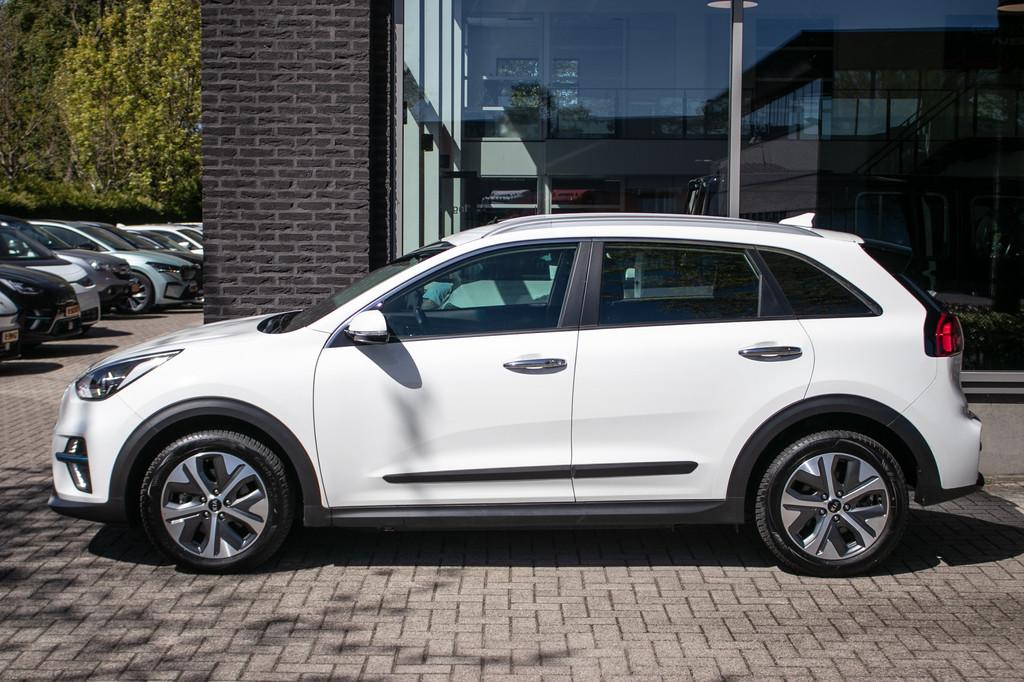 Kia e-Niro DynamicLine 64 kWh | Camera | Carplay | Adapt Cru, Auto's, Gebruikt, 1712 kg, Wit, Origineel Nederlands