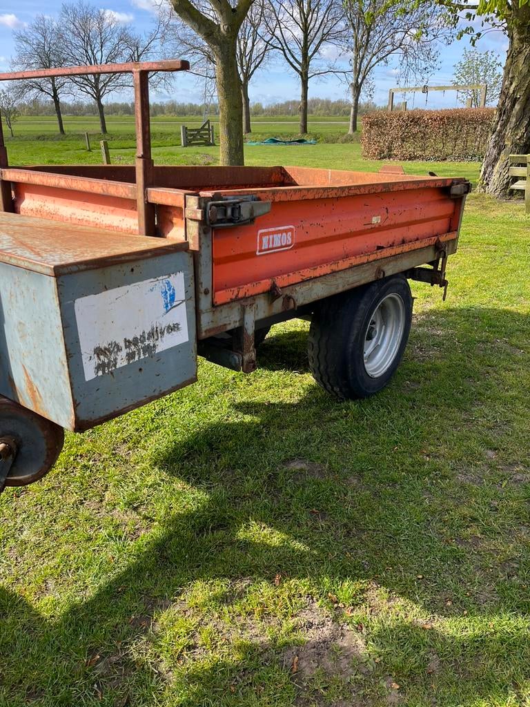 NIMOS 3-zijdige kipper mini trekker, Zakelijke goederen, Agrarisch | Tractoren, Overige merken, Gebruikt, Tot 2500, Ophalen of Verzenden