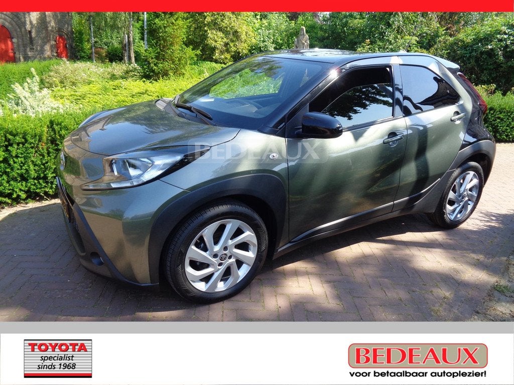 TOYOTA Aygo X 1.0 VVT-i MT 72pk Edition bij Toyota specialis, Auto's, Toyota, Bedrijf, Te koop, Aygo X, Achteruitrijcamera, Airbags