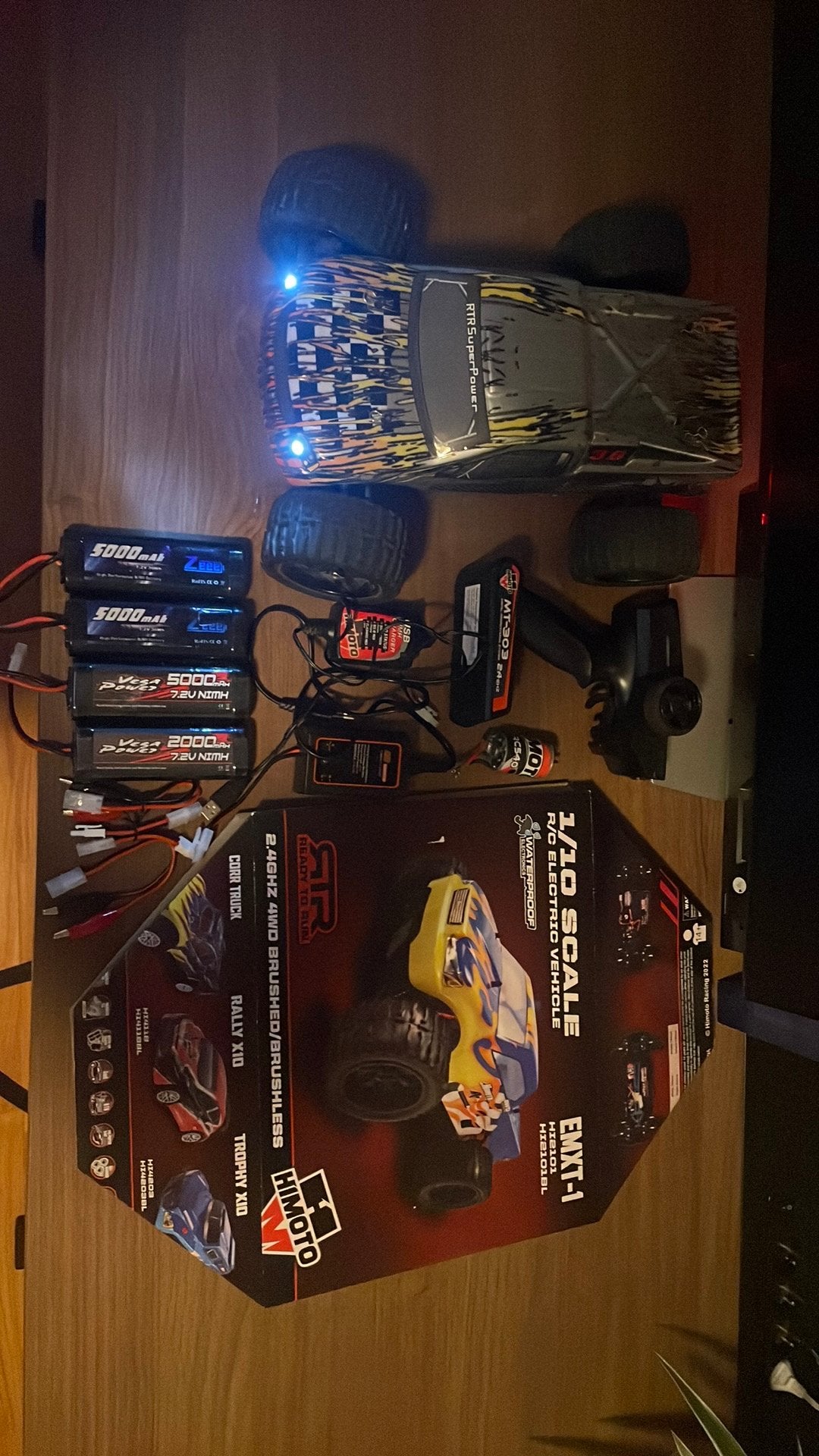 Himoto rc auto 1/10 scale, Ophalen of Verzenden, Gebruikt, Afstandsbediening