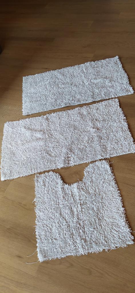 Badmat set, 2 badmatten en 1 toiletmat., Ophalen of Verzenden, Gebruikt, Wit, Badmat