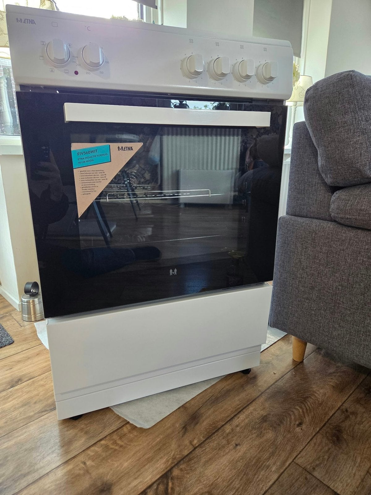 Etna kookplaat met oven wit, Witgoed en Apparatuur, Ophalen, 4 kookzones, Zo goed als nieuw, Inductie