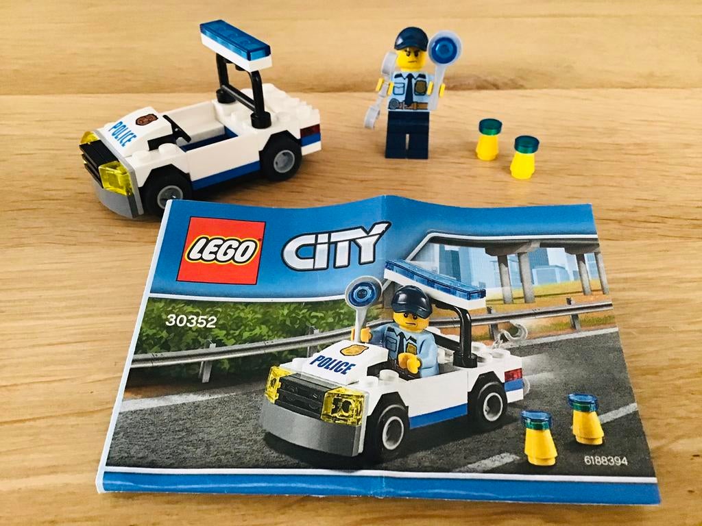LEGO city 30352, politie auto, compleet en ZGAN, City, Lego, Ophalen of Verzenden, Complete set