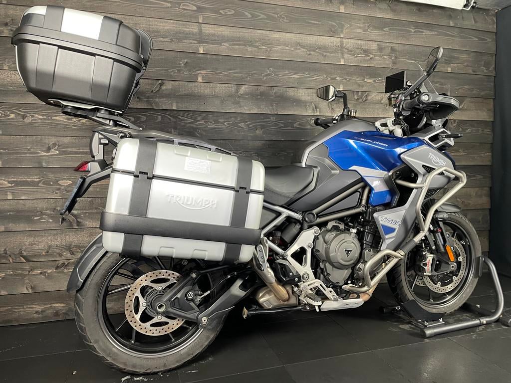 Triumph TIGER 1200 GT EXPLORER LUCERNE BLUE (bj 2023), Motoren, Motoren | Triumph, 1160 cc, Bedrijf, Meer dan 35 kW, Toermotor