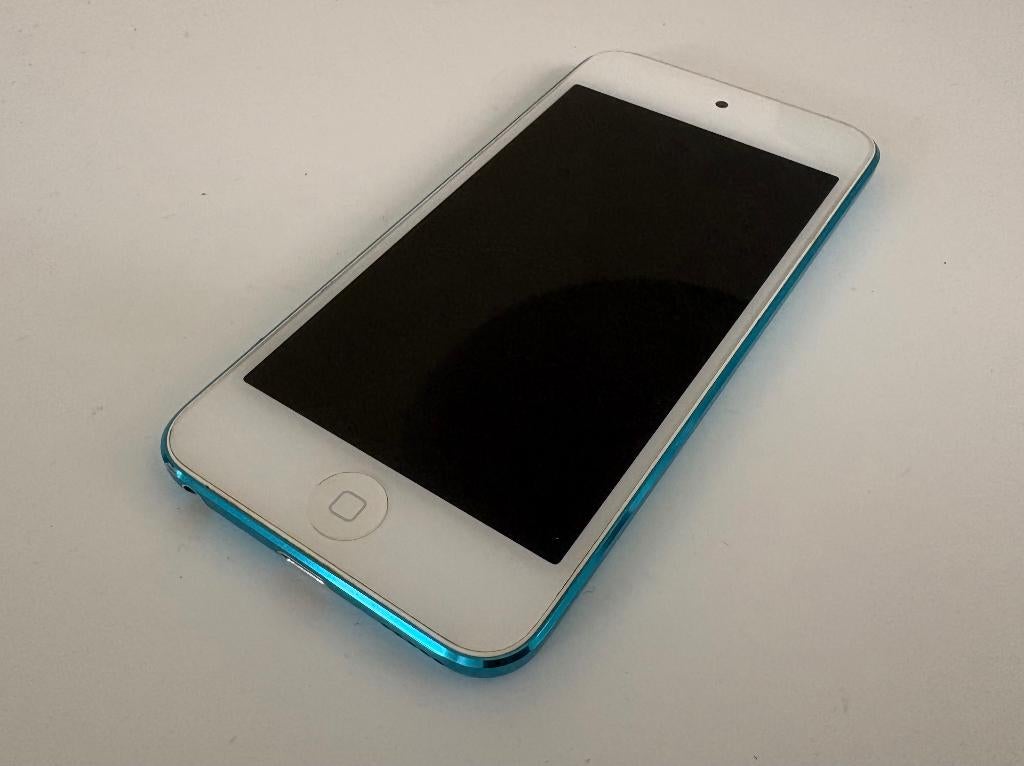 Appel iPod touch 5e generatie met oplader, Audio, Tv en Foto, Mp3-spelers | Apple iPod, Ophalen, Gebruikt, 20 tot 40 GB, Touch