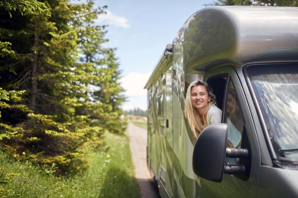 Camper kopen? Huur eerst een proefvakantie | 25j ervaring, Ophalen, Nieuw