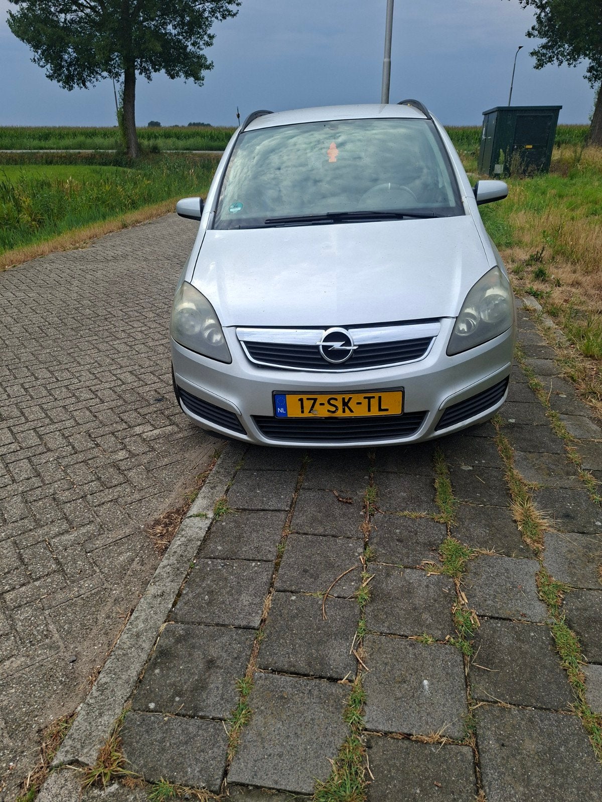 Opel Zafira 1.8 2006 Grijs, 4 cilinders, Origineel Nederlands, 1403 kg, Zilver of Grijs