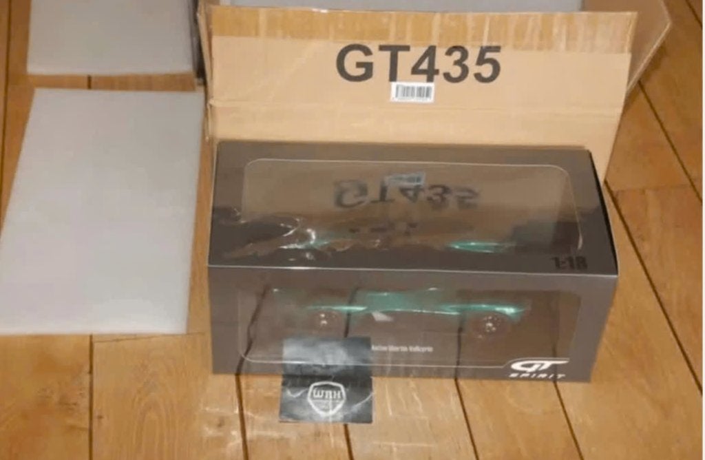 1:18 ASTON MARTIN VALKYRIE green GT spirit GT435 in box WRH, Verzenden, Nieuw, Auto, Overige merken
