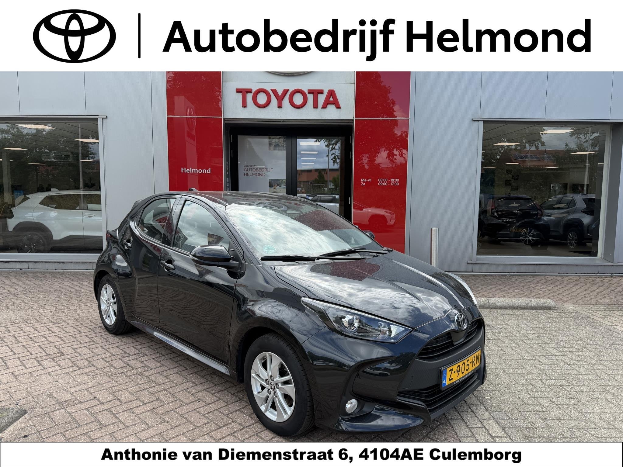 Toyota Yaris 1.5 Hybrid 115 Active, Gebruikt, Bedrijf, 26 km/l, Hybride Elektrisch/Benzine