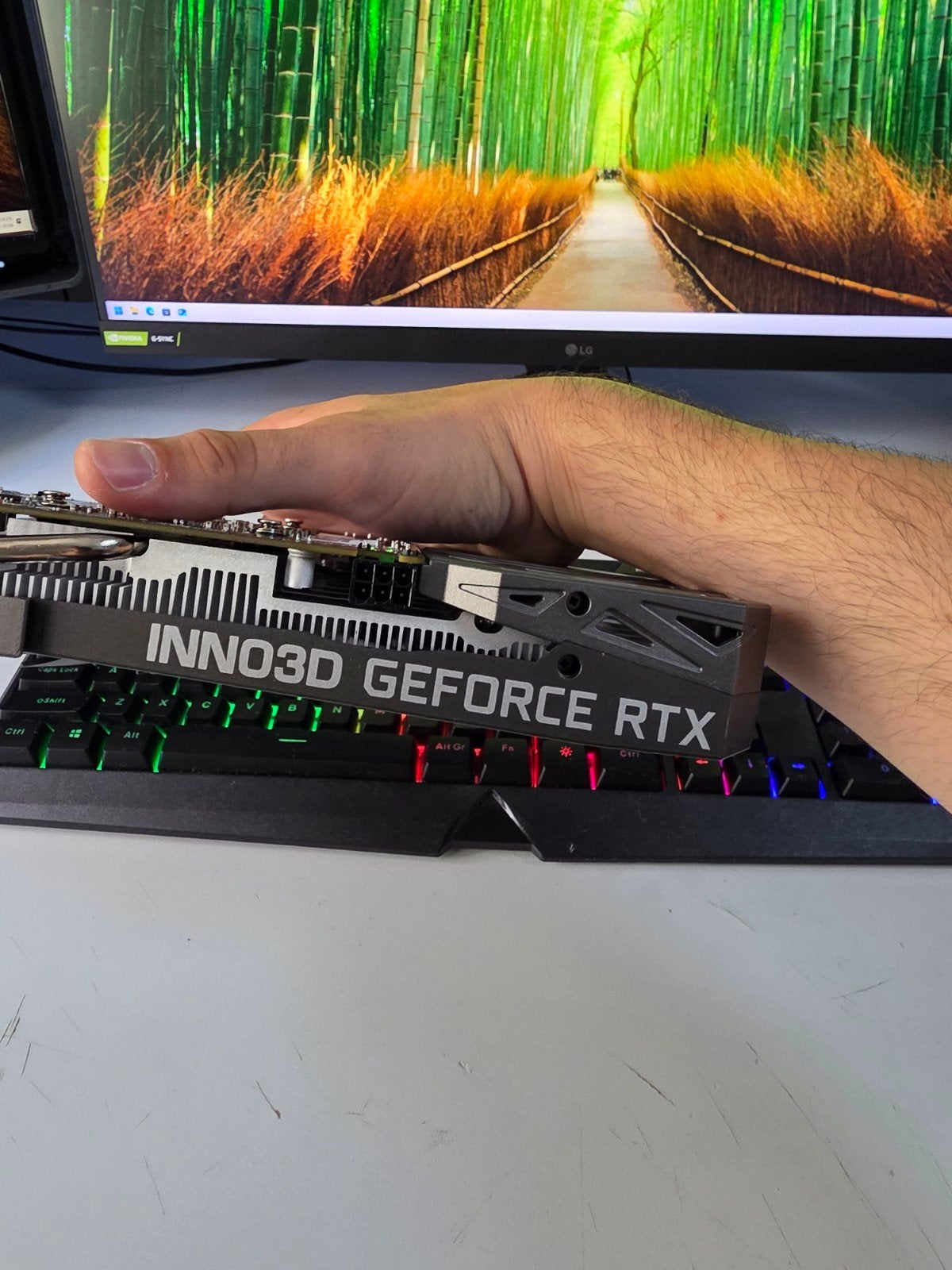INNO3D GeForce RTX 3050 Twin X2 GDDR6 8GB Videokaart, Computers en Software, Videokaarten, Ophalen, GDDR6, PCI-Express 4, HDMI