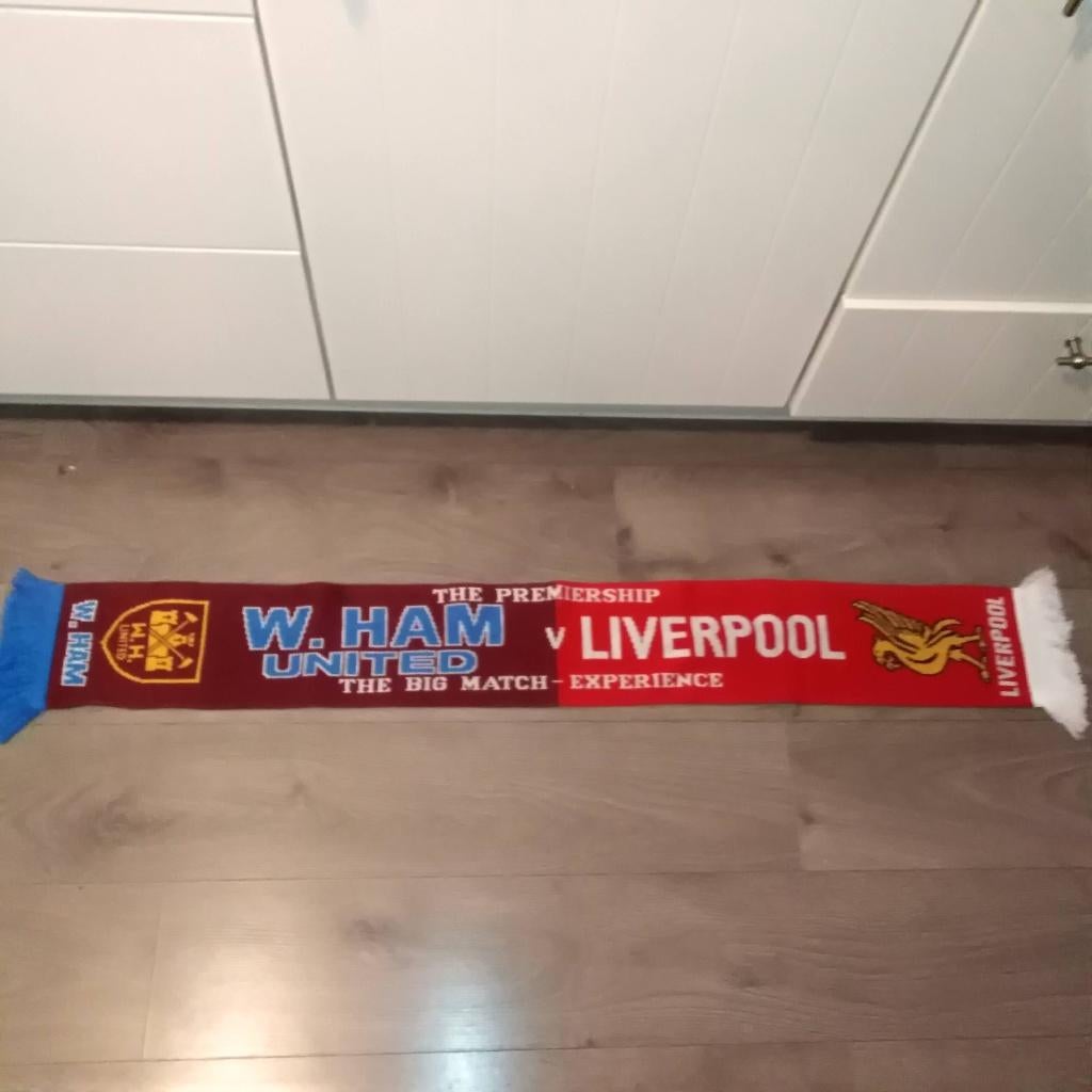 Sjaal West Ham United - Liverpool The premier ship, Verzamelen, Sportartikelen en Voetbal, Ophalen of Verzenden, Gebruikt, Buitenlandse clubs