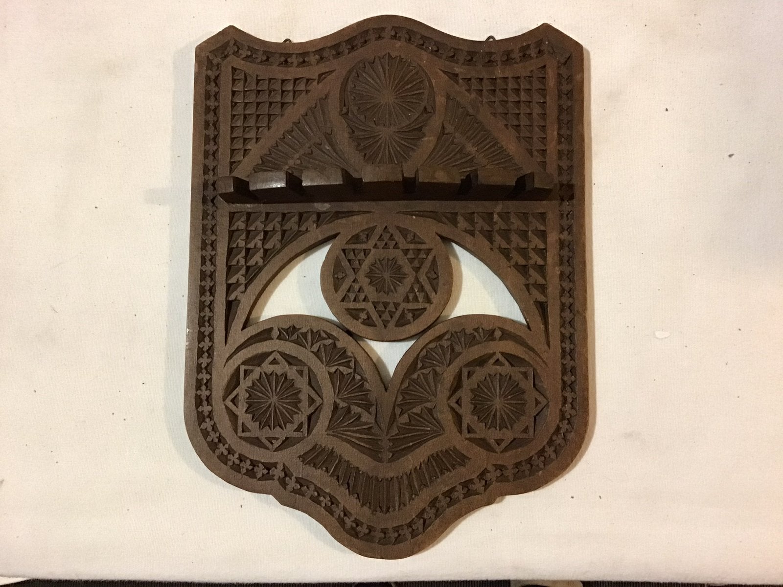 Antiek leoelrekje houtsnijwerk, Ophalen of Verzenden