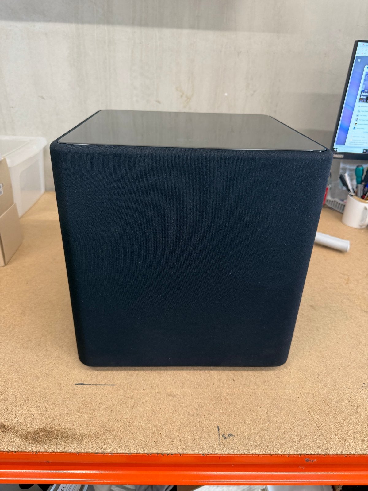 KEF Kube 10 actieve subwoofer - Zo goed als nieuw, Audio, Tv en Foto, 150 watt of meer, Subwoofer, ., Ophalen of Verzenden