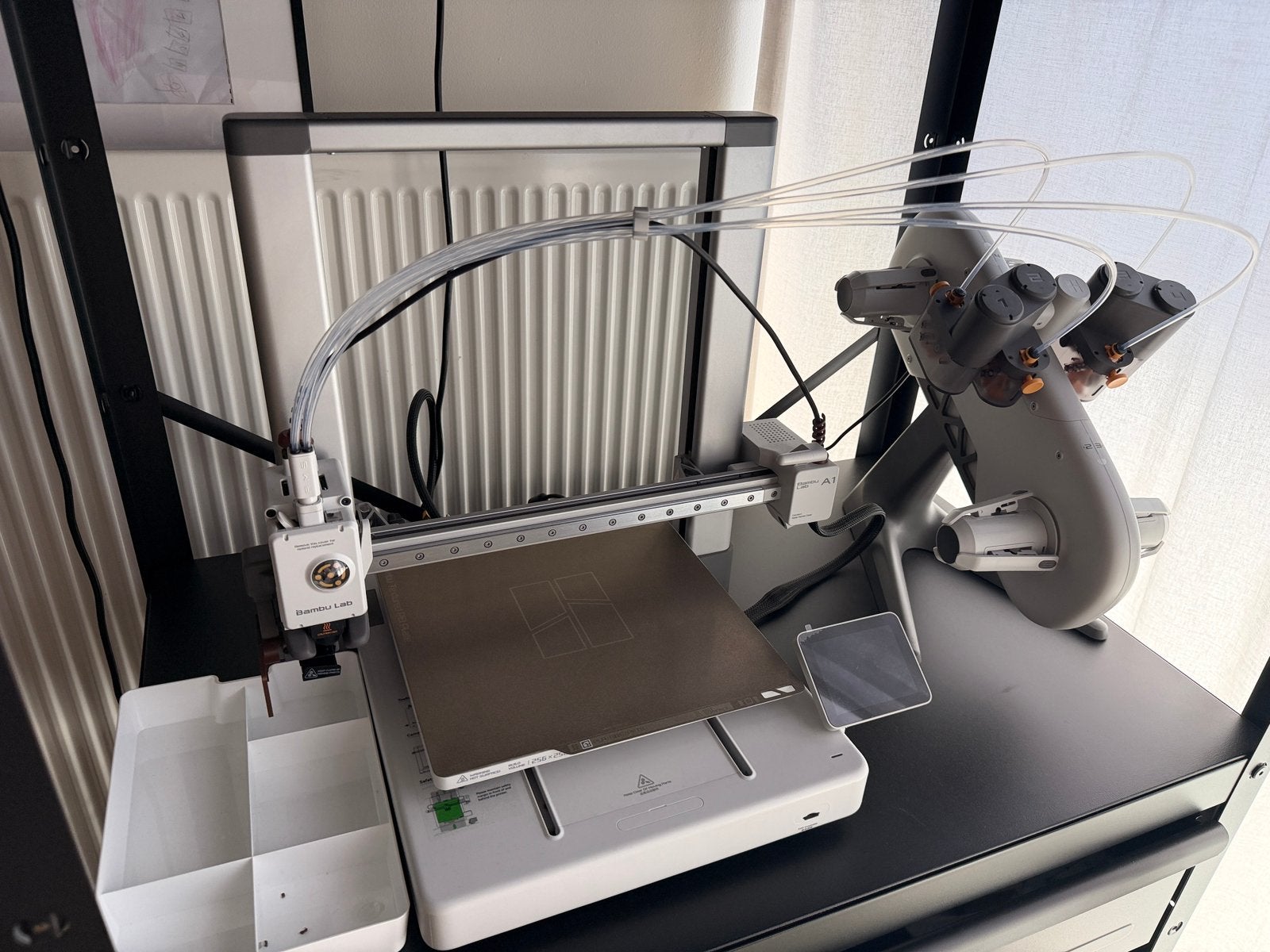 Bambu Lab A1 |  193 printuren | Factuur 2026, Computers en Software, 3D Printers, Ophalen, Zo goed als nieuw