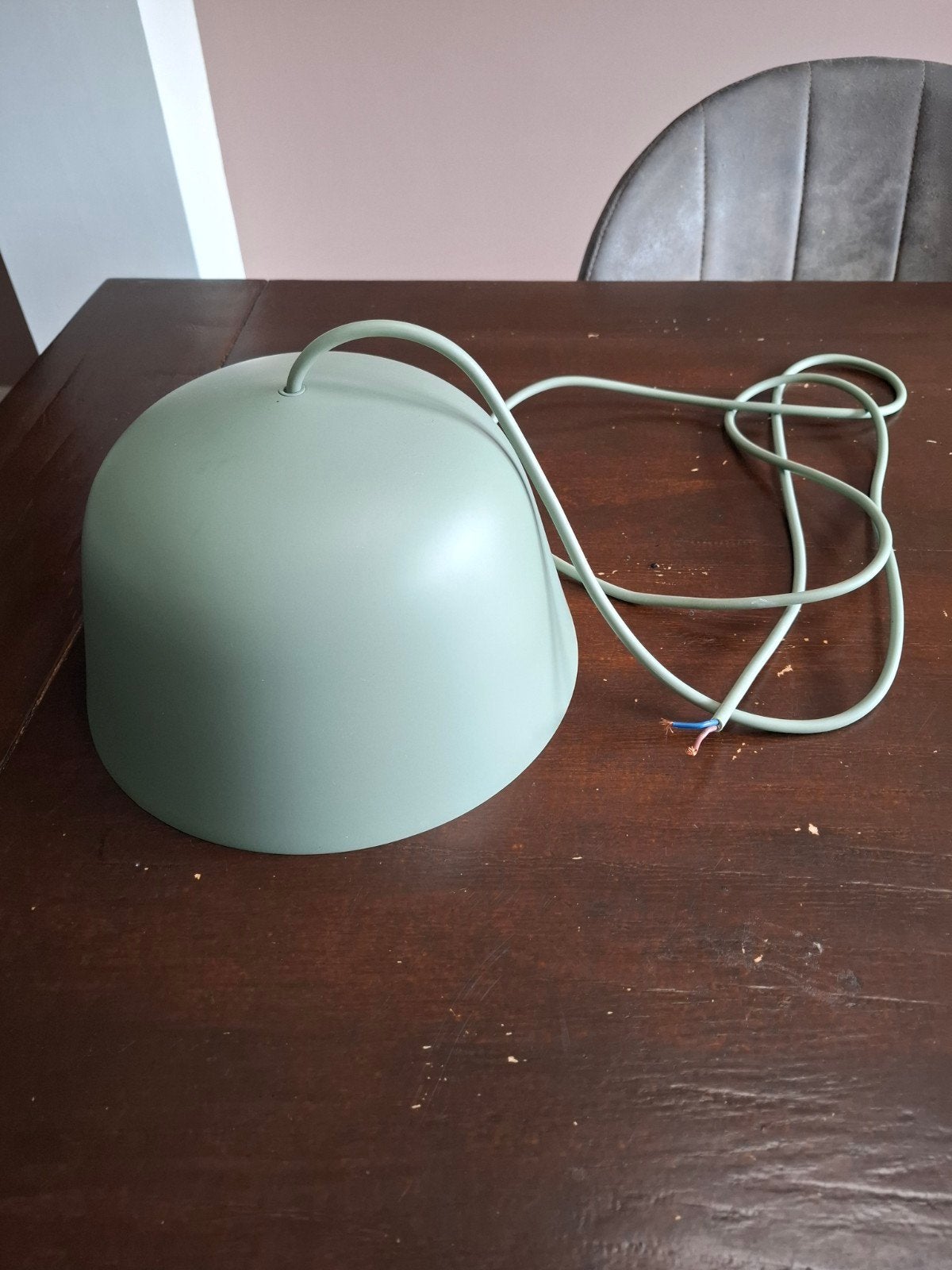 Muuto Ambit Hanglamp Groen met 2.04m Snoer, Gebruikt, Modern Scandinavisch, Metaal, E27 (groot)