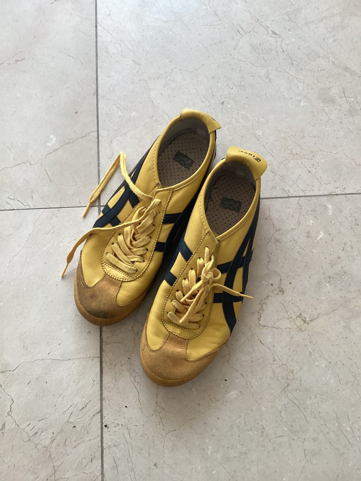 Asics Kill Bill, Ophalen of Verzenden, Gedragen, Sportschoenen