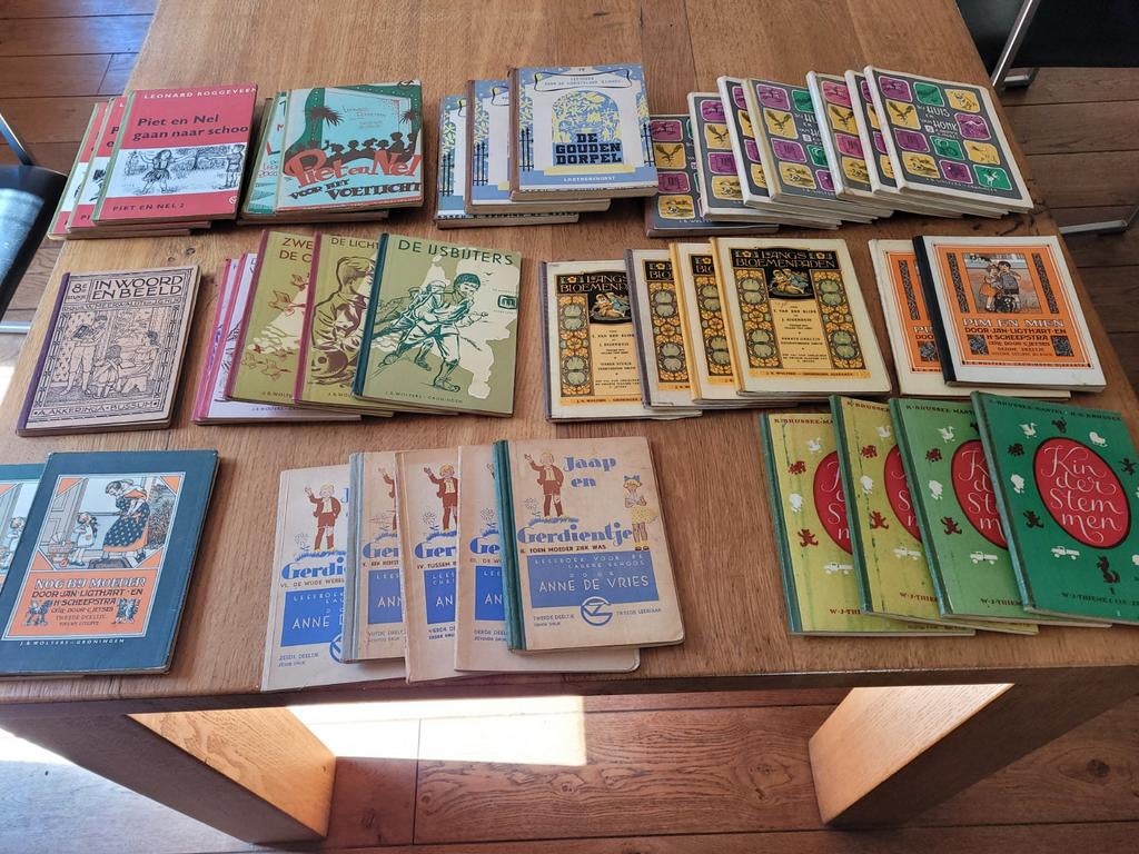 Diverse opeenvolgende deeltjes - Vintage kinderboeken, Ophalen of Verzenden, Gelezen, Diverse auteurs, Fictie algemeen
