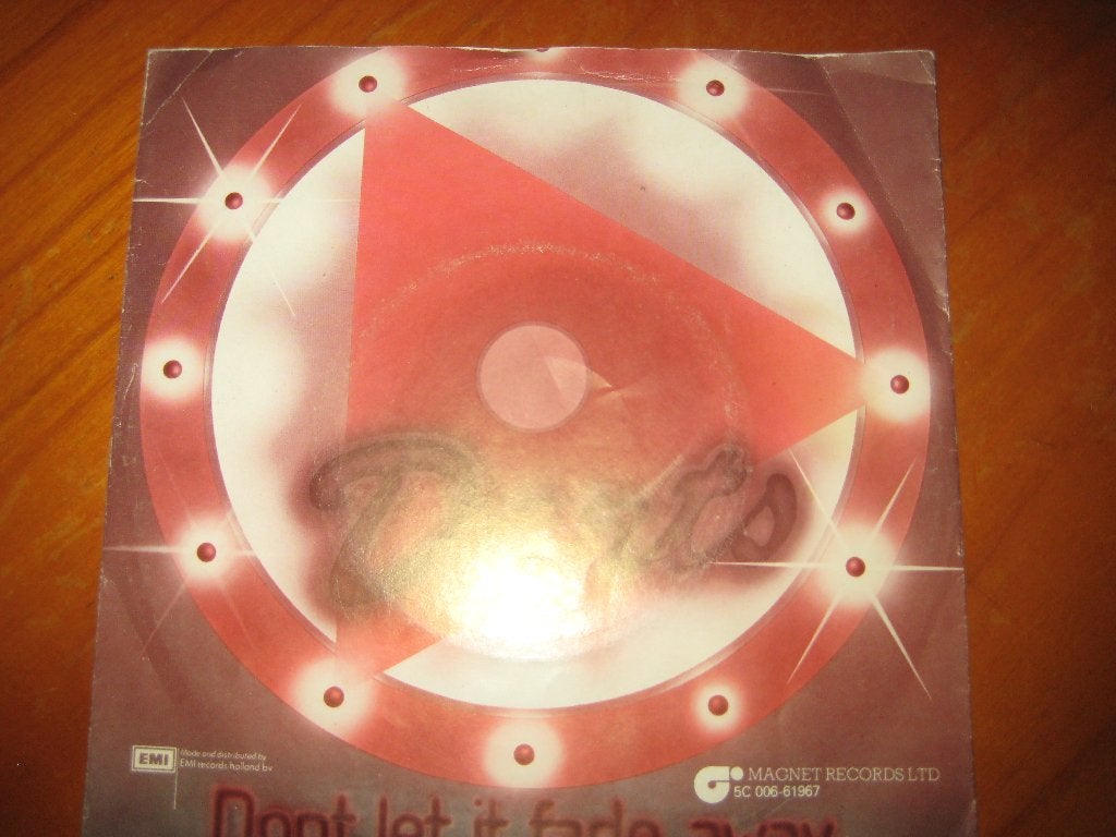Darts: Don`t let it fade away, Ophalen of Verzenden, Zo goed als nieuw, Pop