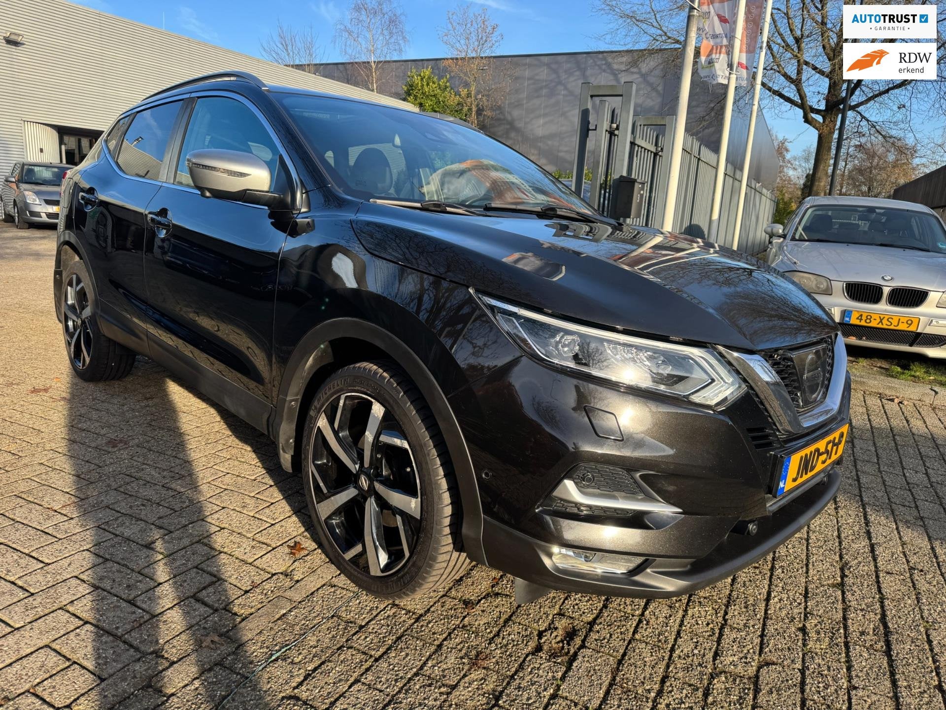 Nissan Qashqai 1.2 Tekna exclusive, leder, panorama, trekhaa, Auto's, Nissan, Automatische klimaatregeling, Gebruikt, 4 cilinders