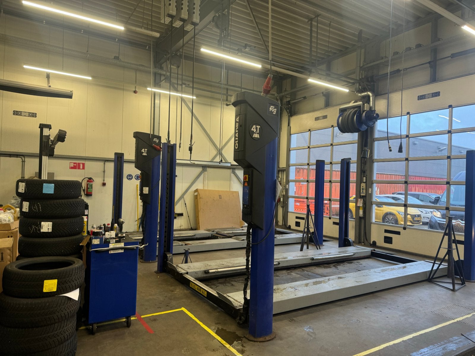 Professionele 4-koloms hefbrug 4T voor autogarage