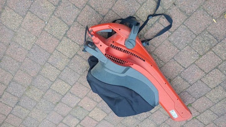 Flymo GardenVac 3000W Turbo Bladblazer/Zuiger met Opvangzak, Ophalen