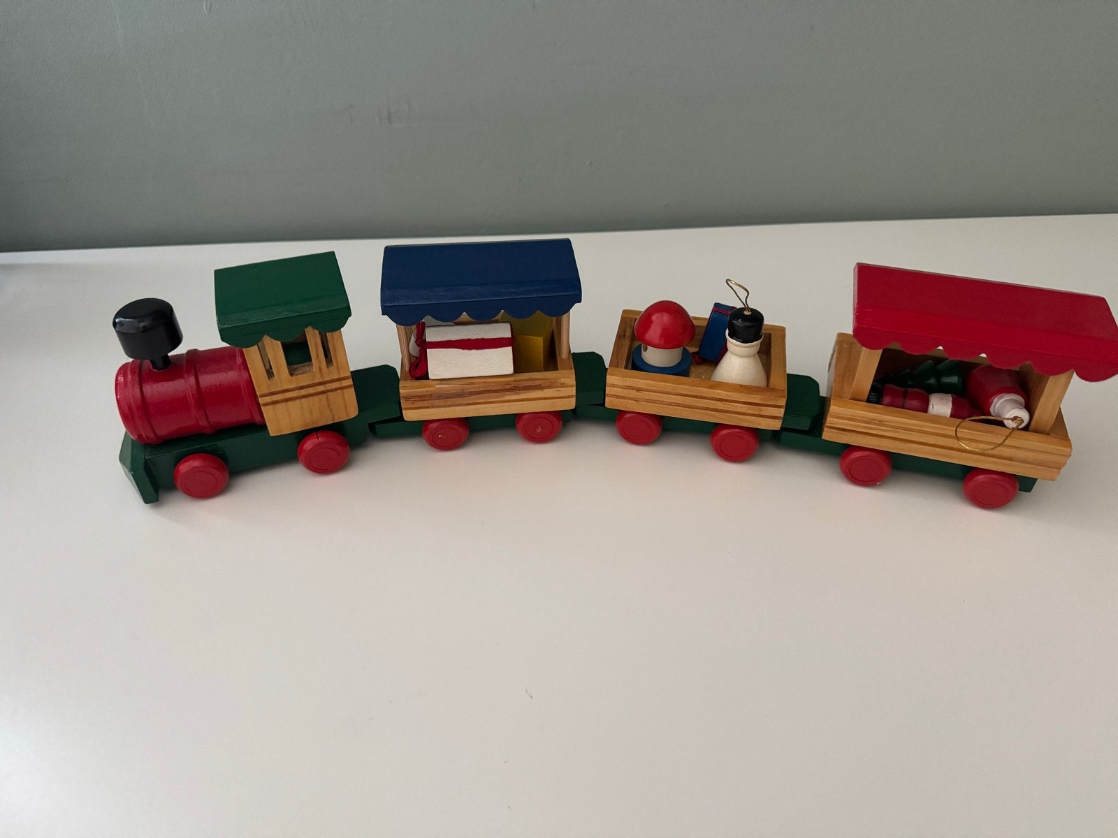 Nieuwe houten trein jaren '80 - ook als kersttrein, Ophalen of Verzenden, Nieuw