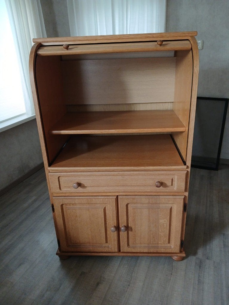 pc kast met schuifblad, Huis en Inrichting, Kasten | Computermeubels, Ophalen, Overige materialen, 70 tot 120 cm, 120 tot 170 cm