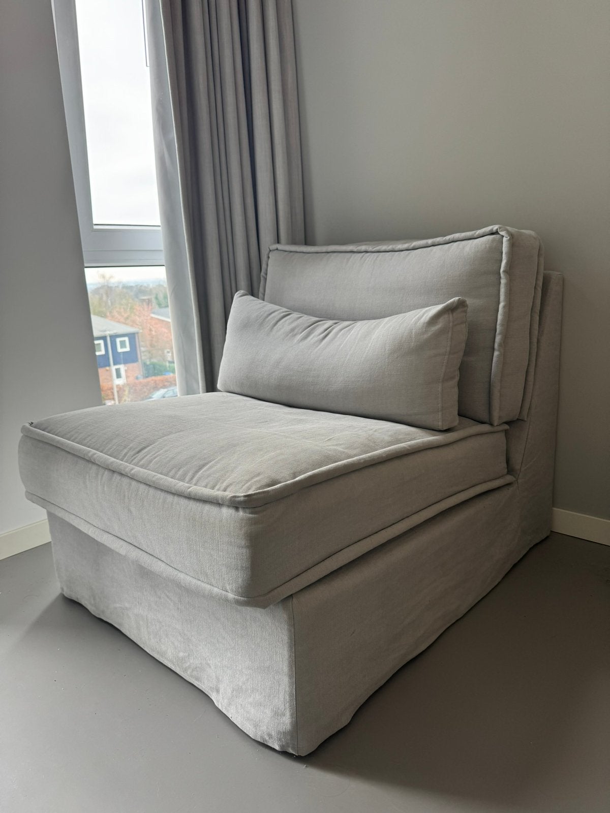 Rivièra Maison loveseat lichtgrijs | zo goed als nieuw, Huis en Inrichting, Ophalen, Eenpersoons, 100 tot 125 cm, Zo goed als nieuw