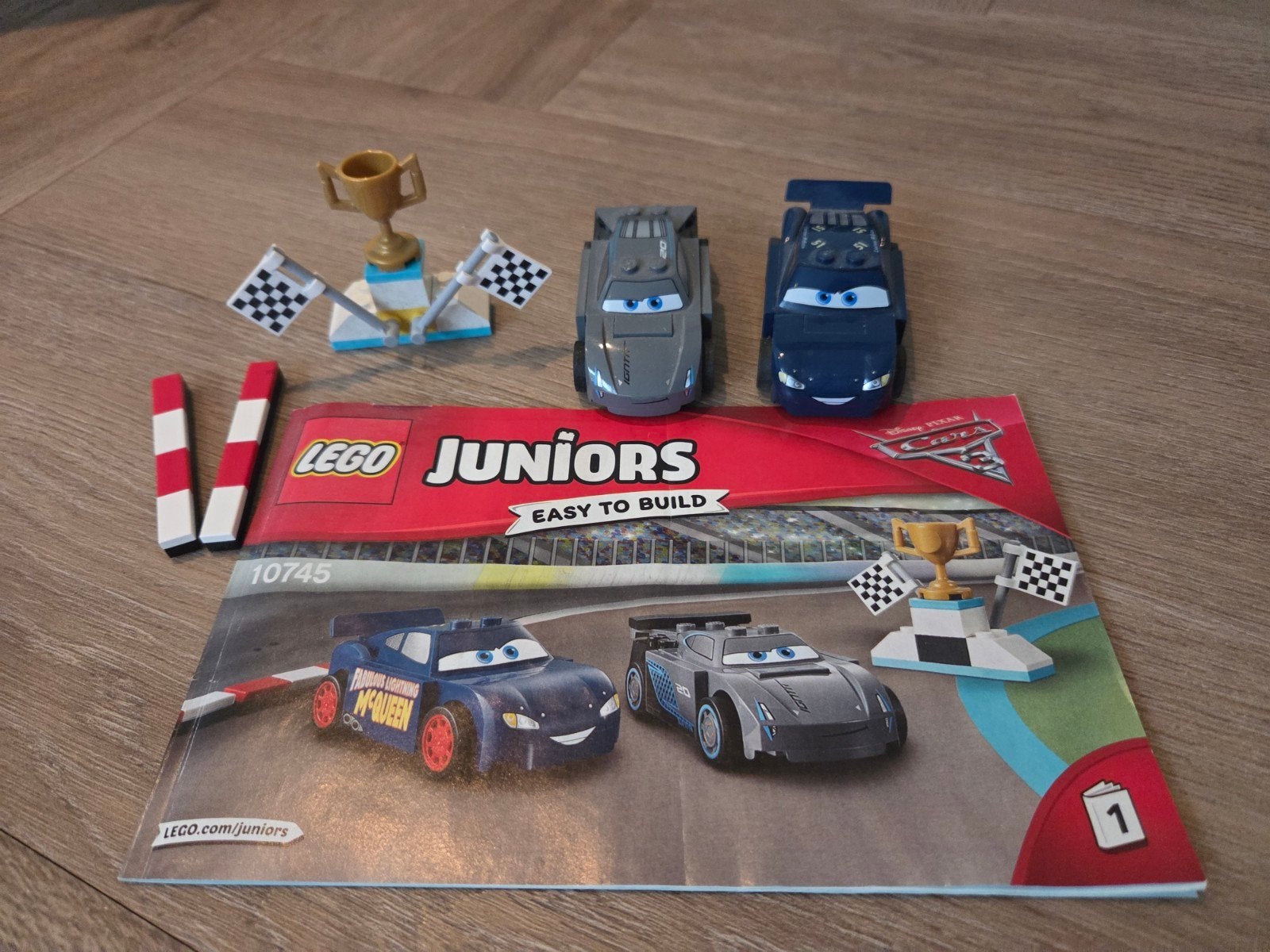 LEGO Juniors Cars 3 set 10745 - Compleet met handleiding, Ophalen, Lego, Compleet, Zo goed als nieuw