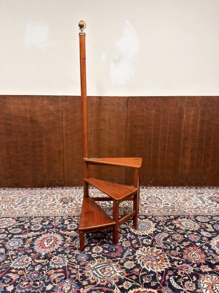 Originele Globe Wernicke Engelse Trap Bibliotheektrap, Antiek en Kunst, Ophalen