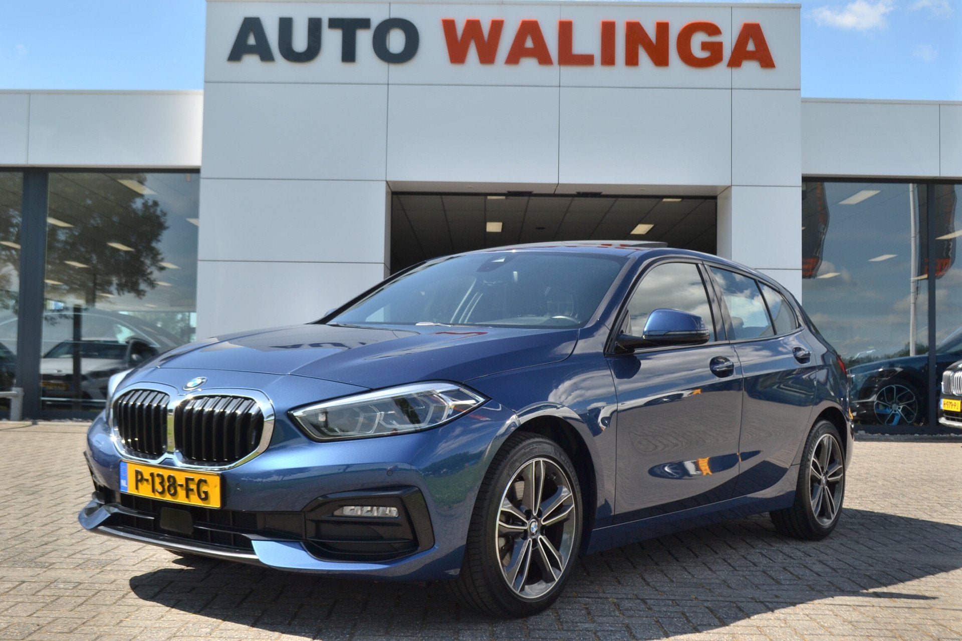 BMW 1-serie 118i Automaat | Sportline Business Edition | Car, Auto's, Dealer onderhouden, 136 pk, Gebruikt, Leder en Stof