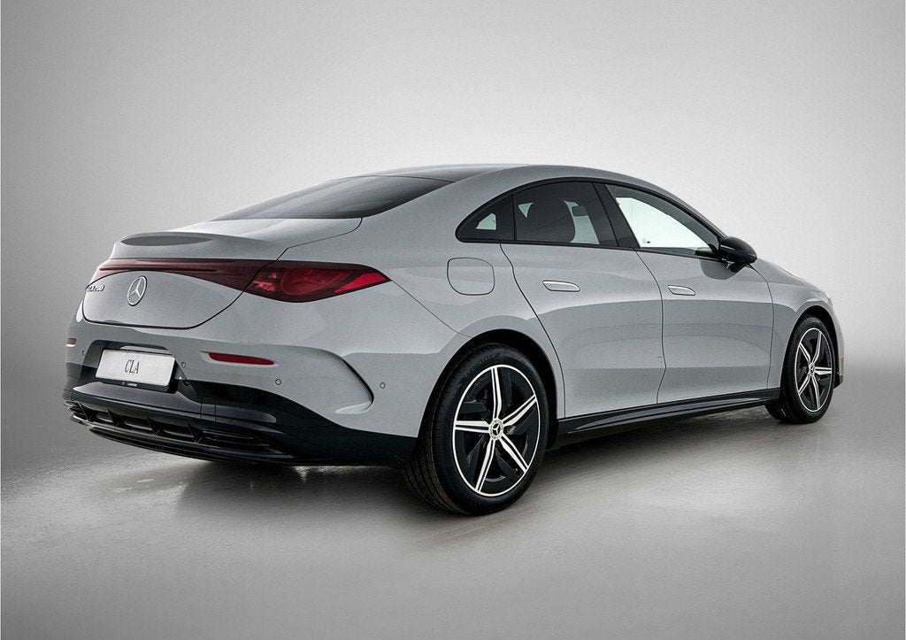 Mercedes-Benz CLA-Klasse 200 Business Solution AMG 58 kWh |, Auto's, Mercedes-Benz, CLA, Zwart, Nieuw, Sedan