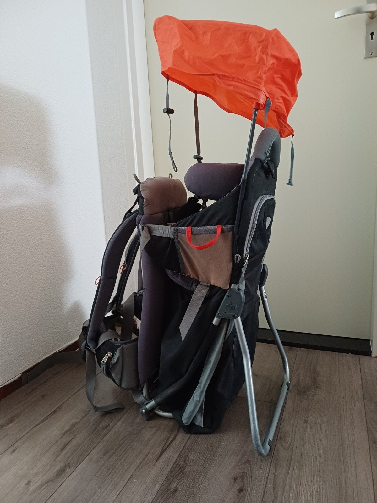Vaude Rugdrager met Zonnekap - Perfect voor Wandelingen, Gebruikt, Rug, Draagzak, Ophalen
