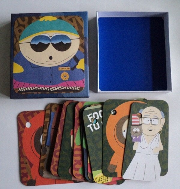 d024 doosje met 12 southpark labels, Ophalen of Verzenden, Zo goed als nieuw, Overige typen, Overige