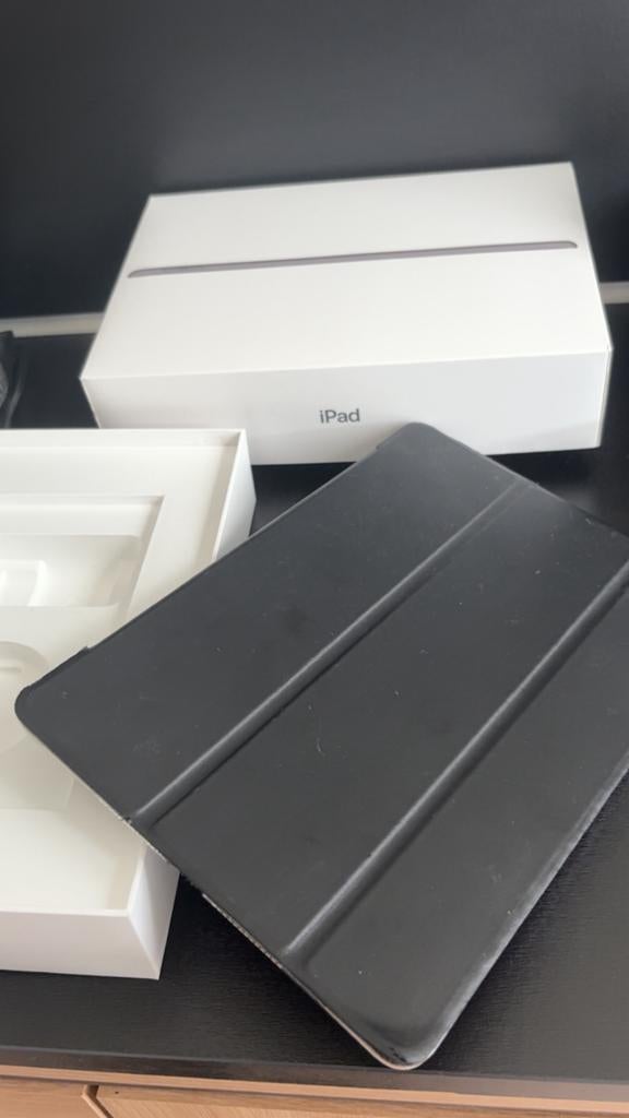 Apple iPad 8th generatie, Computers en Software, Apple iPads, 10 inch, Overige modellen, 32 GB, Ophalen of Verzenden