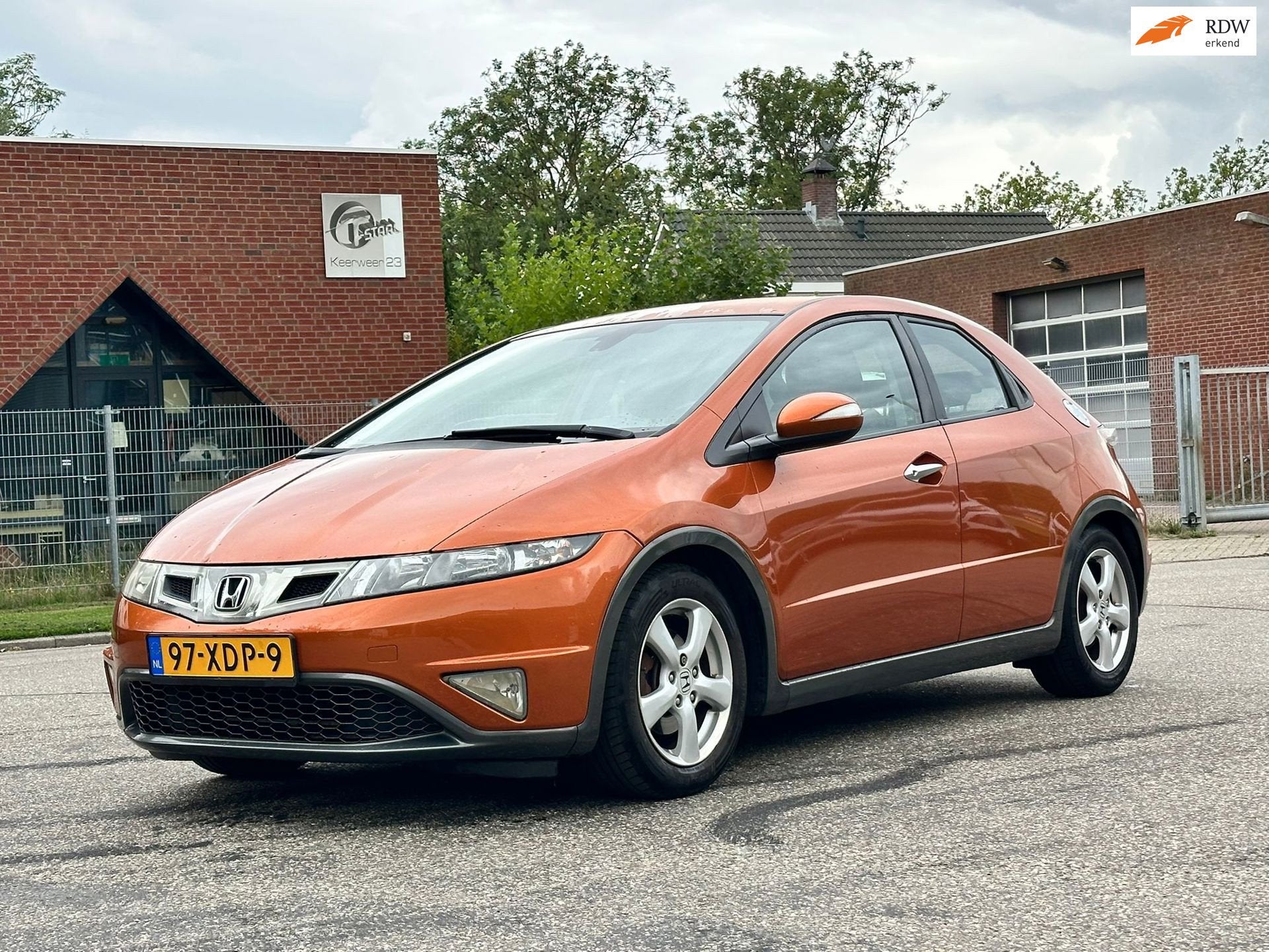 Honda Civic 1.4 5DR*Cruise*Clima*Stoelverwarming*Parkeersens, Auto's, Honda, Voorwielaandrijving, Gebruikt, 4 cilinders, Bruin