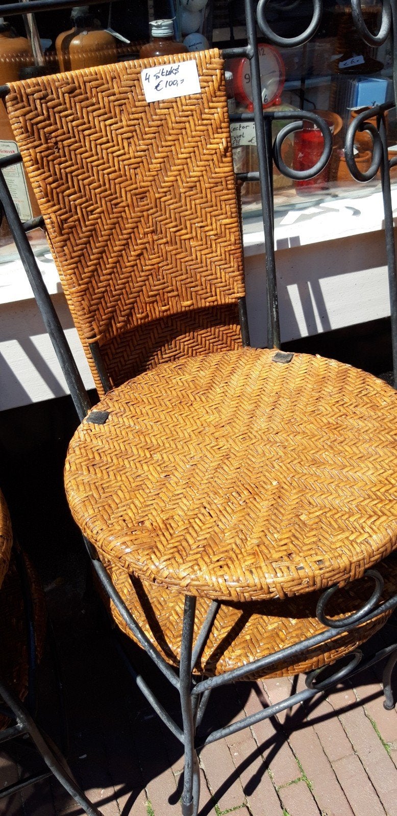 Terrasstoelen. Restaurant stoelen. Rieten stoelen, Huis en Inrichting, Stoelen, Ophalen, Gebruikt, Bruin, Retro???