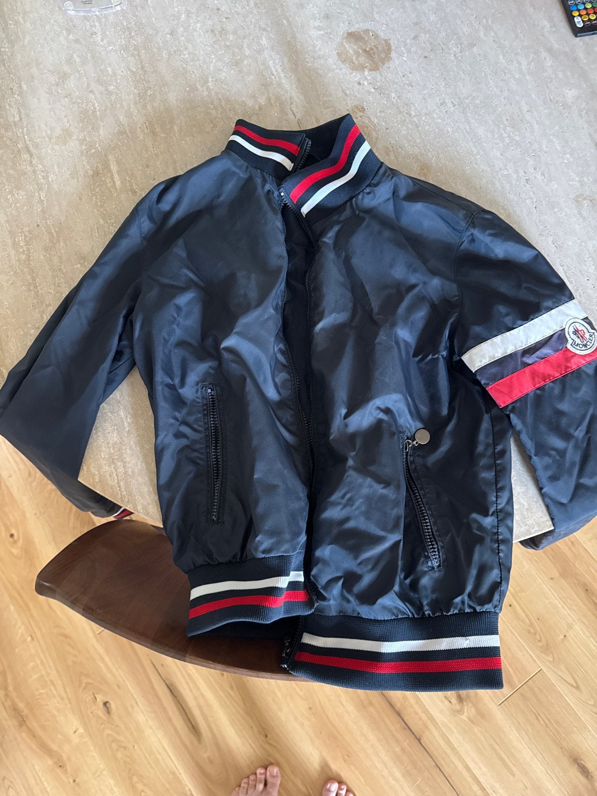 Moncler jas maat S - Gebruikt maar nog mooi, Ophalen, Gedragen, Blauw