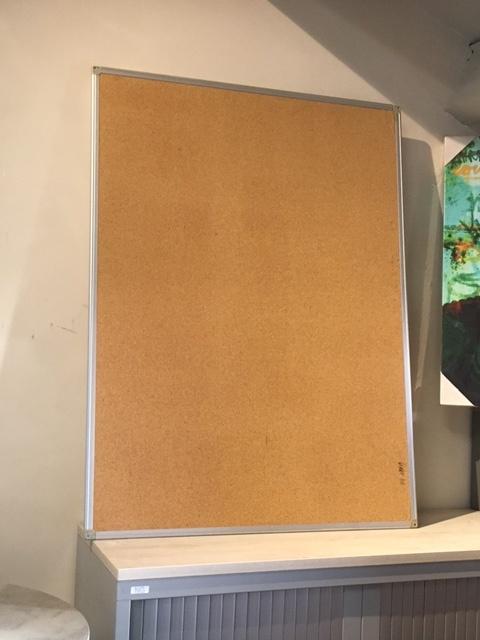 Whiteboards /prikborden, Ophalen, Gebruikt, -, -
