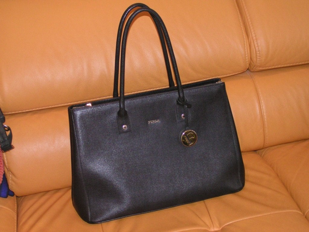 FURLA tas,echt leer als nieuw, Tweedehads, Ophalen of Verzenden, Zo goed als nieuw, Furla